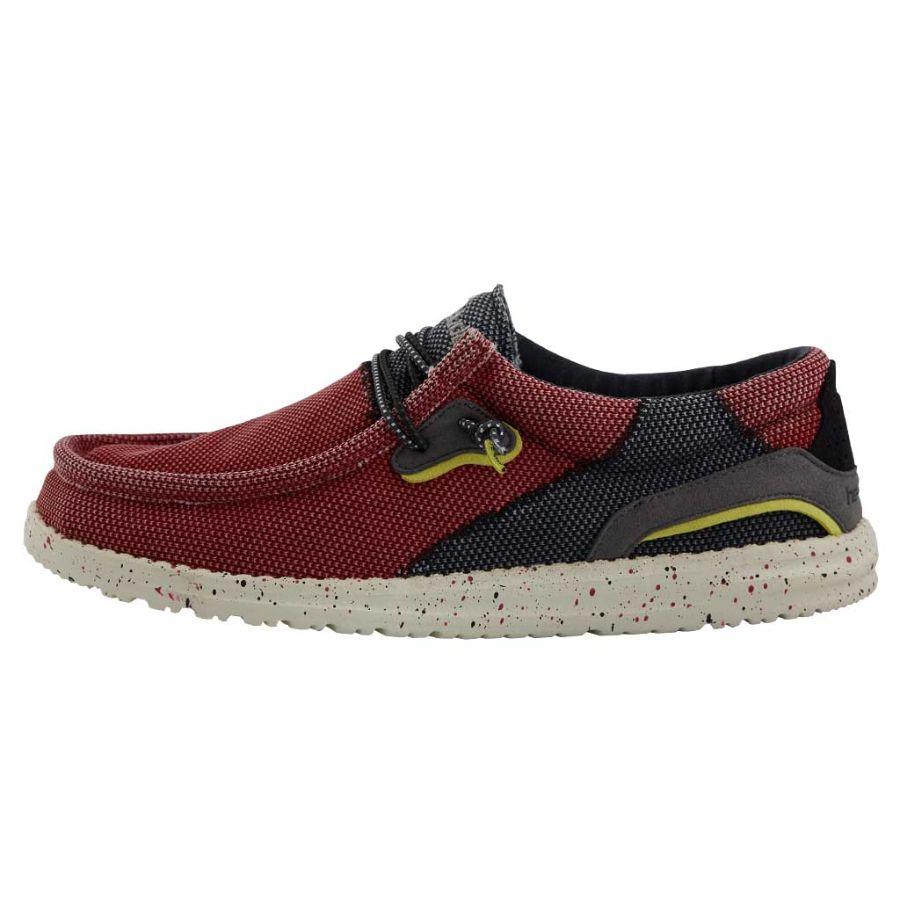 Men's Hey Dude Wally Hawk Slip On Shoes Red | KPMJA-3927