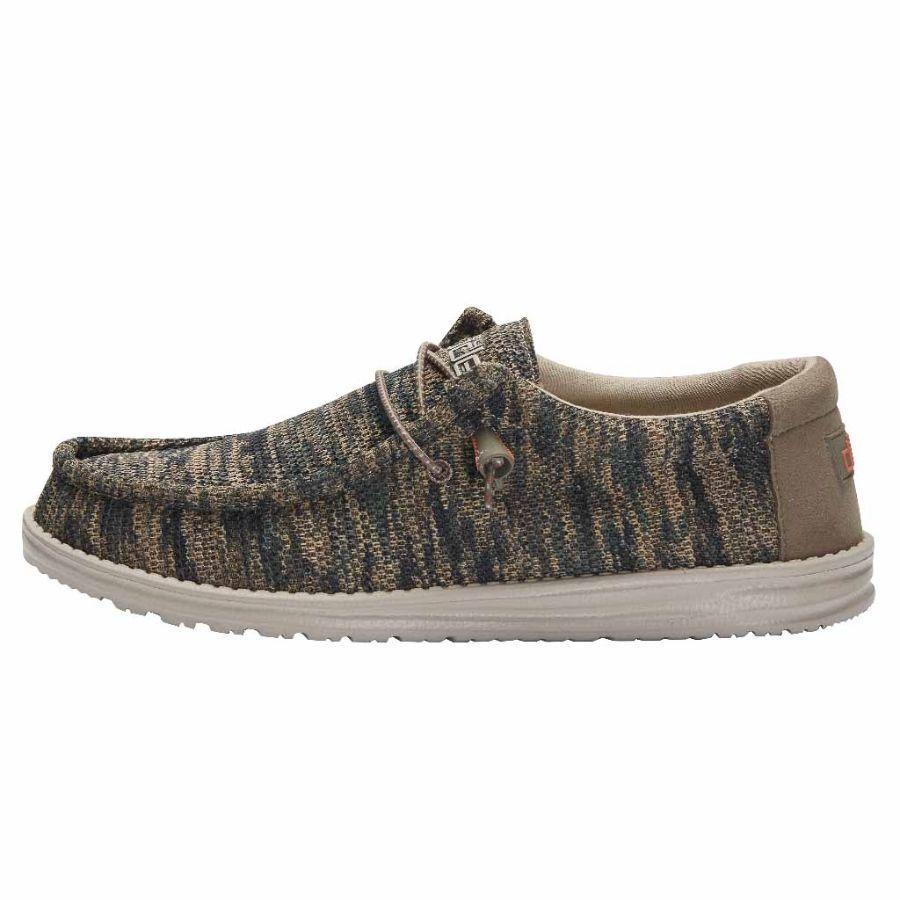 Men's Hey Dude Wally Sox Tennis Shoes Camo | PZNYB-6219