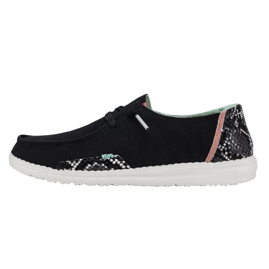 Women's Hey Dude Wendy Slip On Shoes Beige Black | SZTPX-3057