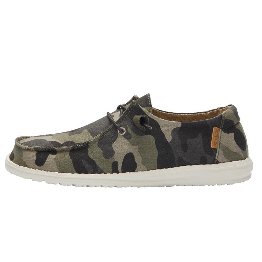 Women's Hey Dude Wendy Slip On Shoes Camo | UPIJY-4586